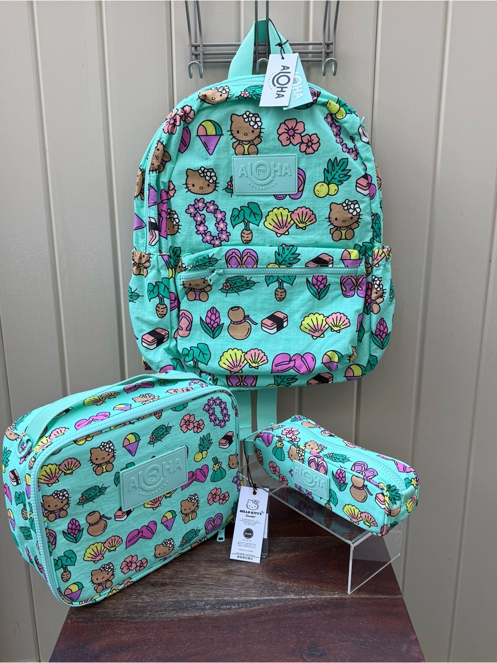 NWT Aloha Collection x Hello Kitty Sun Kissed Set Backpack Pencil Case Lunchbox